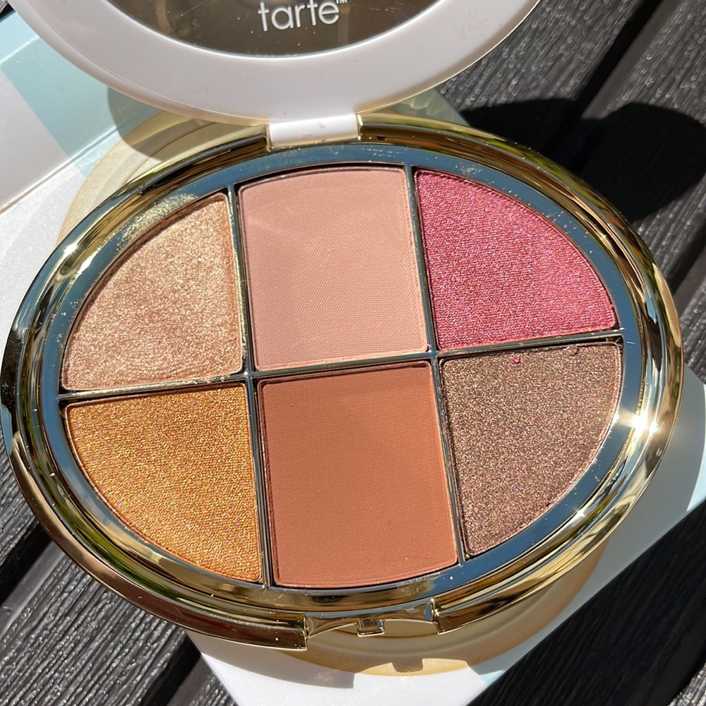 Tarte - Breezy Eyeshadow Palette - Picture 5 of 16